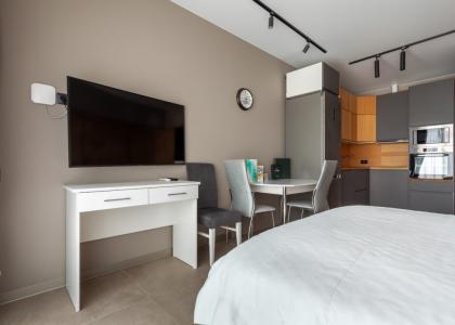 room 129 thumbnail 2