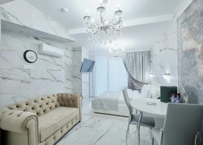 room 118 thumbnail 4